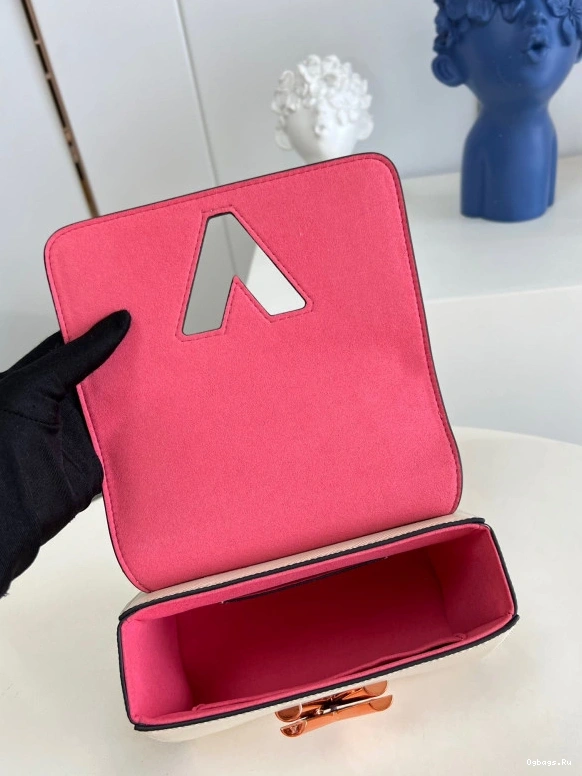 LOUIS VUITTON PM TWIST 0308